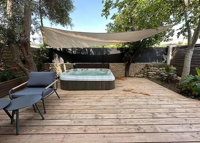 別荘 Maison A Deux Pas Des Plages Avec Jardin, Terrasses Et Spa. *