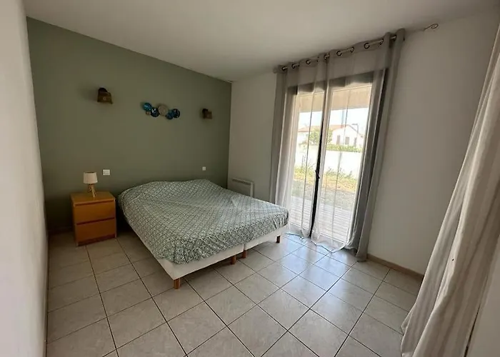 Maison A Deux Pas Des Plages Avec Jardin, Terrasses Et Spa. * メーズ